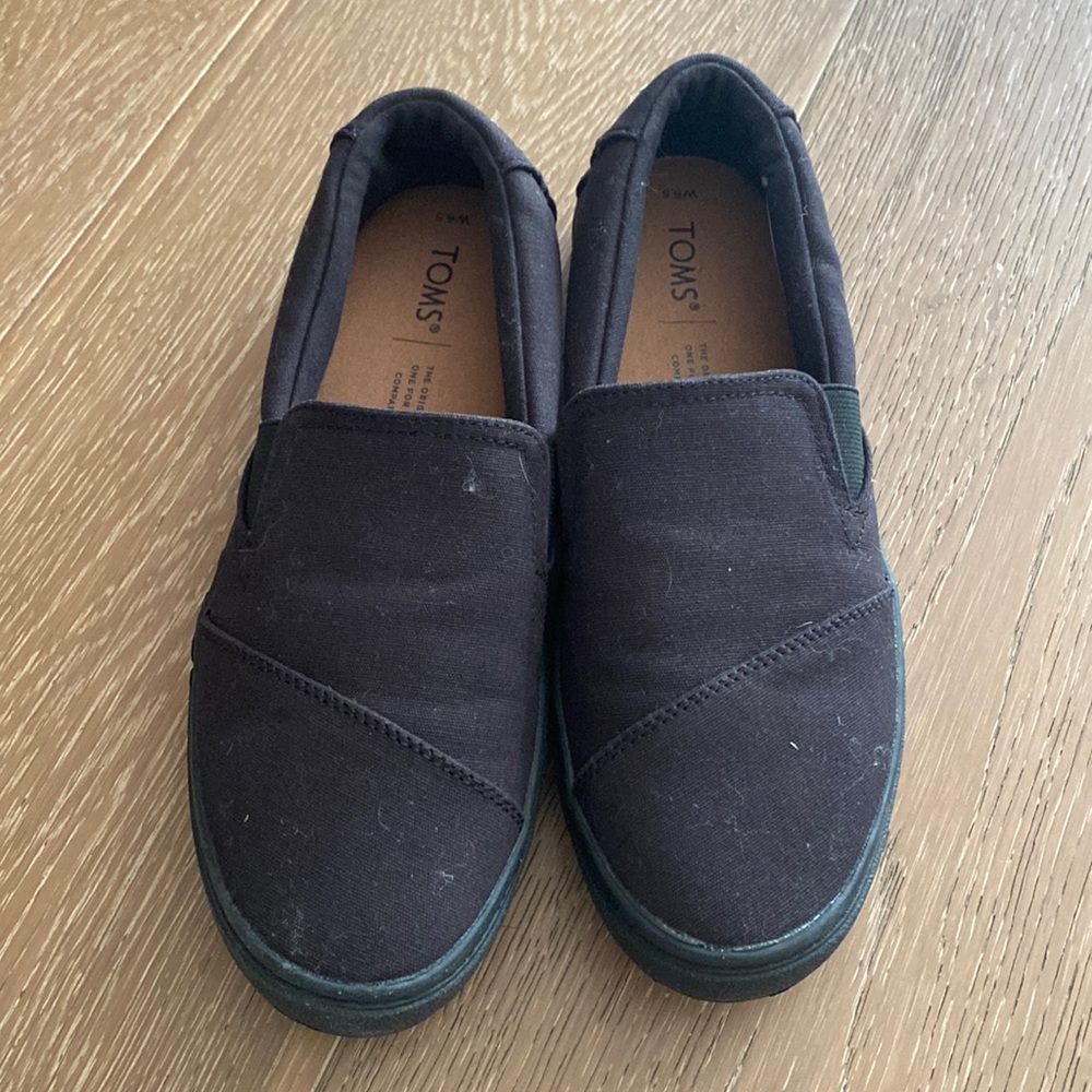 Toms women’s shoes